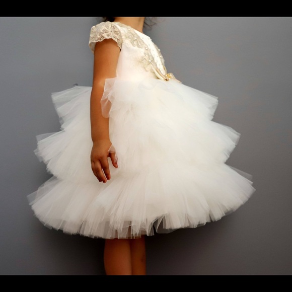 tulle  ivory taffeta and gold lace formal dress - Picture 3 of 8